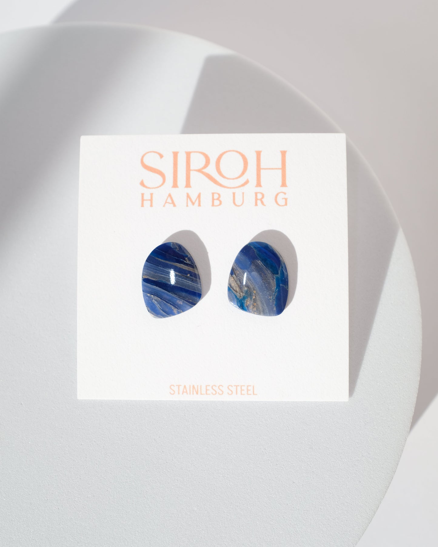 Ohrstecker in Steinoptik - Einzigartige Ohrringe von StudioSiroh. Jetzt online bestellen!